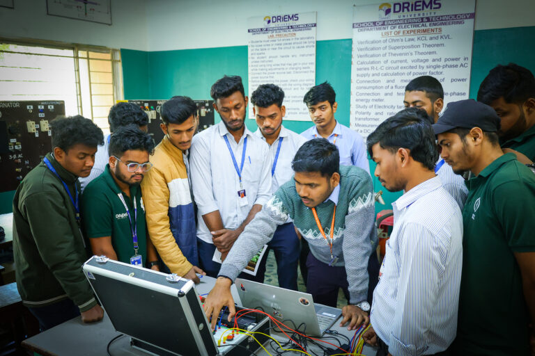 Empowering Electrical Engineers through Experiential and Industry-Oriented Learning