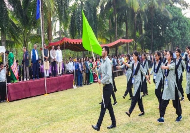 4bf522d3-e5dc-453a-8403-f959ab75911c