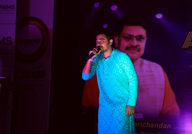 e16b4b77-64e2-433a-9ad1-e8e4435c5476